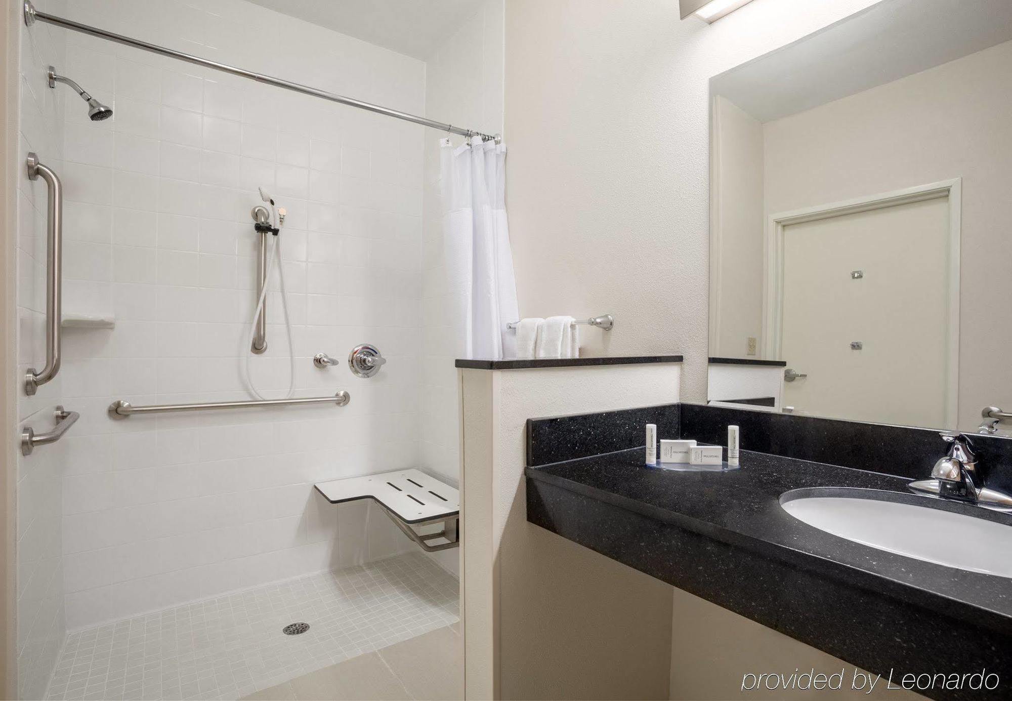 Comfort Inn & Suites Texas City Bagian luar foto