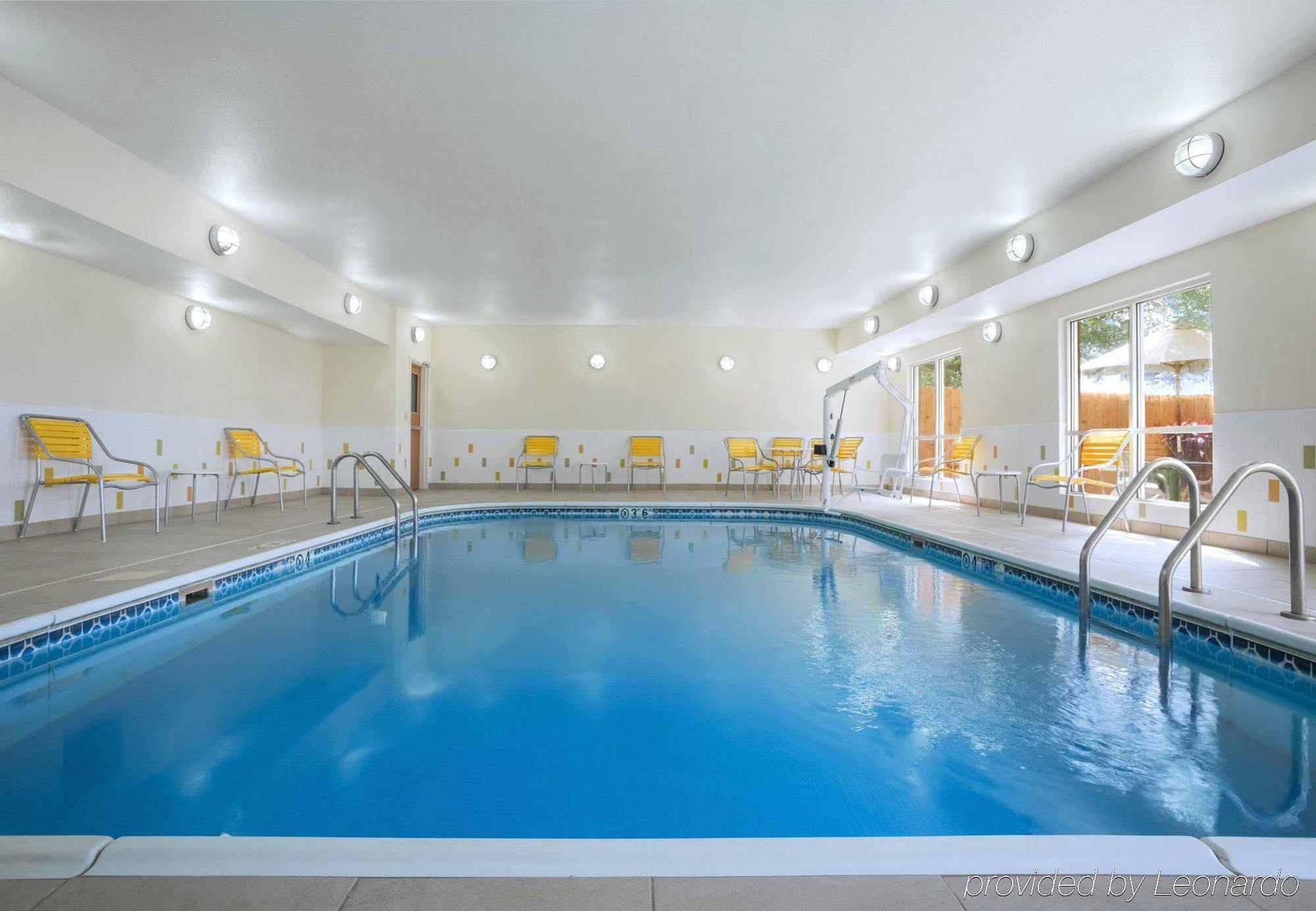 Comfort Inn & Suites Texas City Bagian luar foto